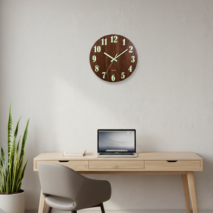 Horloge Murale Design Lumineuse en Bois, Silencieuse et Veilleuse Intégrée – Novara