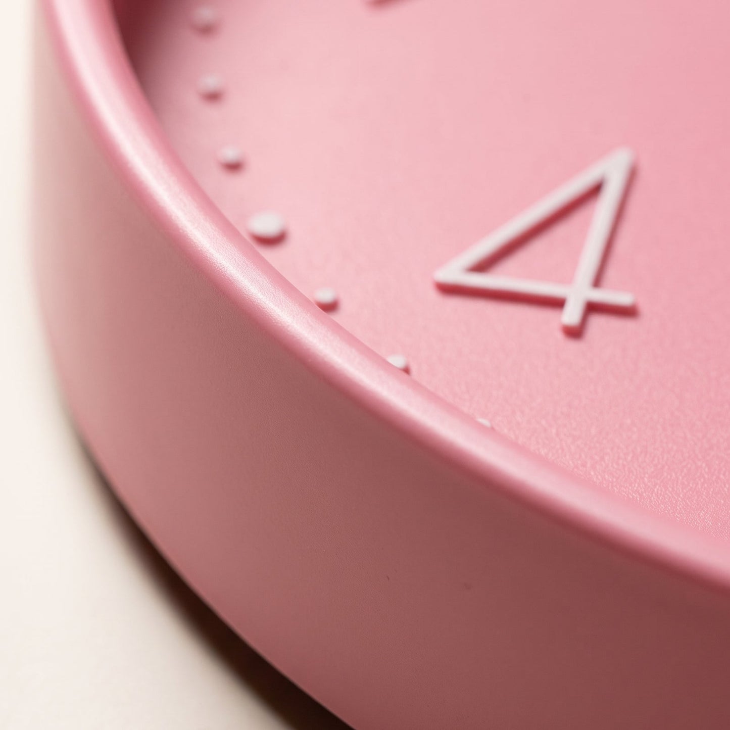 Horloge Murale Design Ronde, Silencieuse et Colorée – Prismo