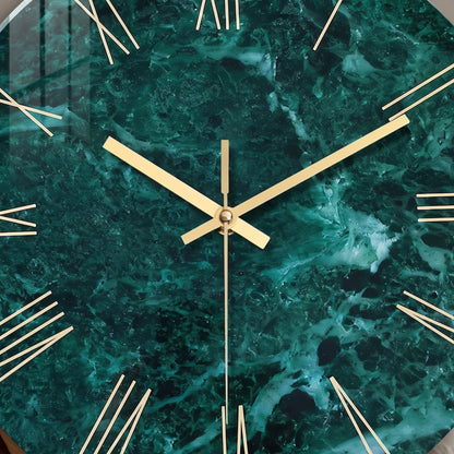 Horloge Murale Design Effet Marbre Vert Foncé en Verre Trempé, Silencieuse et Élégante – Marbréa