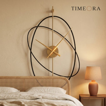 Pendule Murale Design Ovale en Métal, Silencieuse et Minimaliste – Ovalo