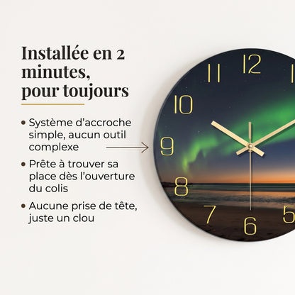 Horloge Murale Originale et Design en Verre Motif Plage et Aurore, Silencieuse et Panoramique – Boréa