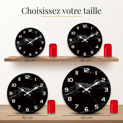 Horloge Murale Design en Bois Effet Marbre Noir, Silencieuse et Épurée – Onyxa