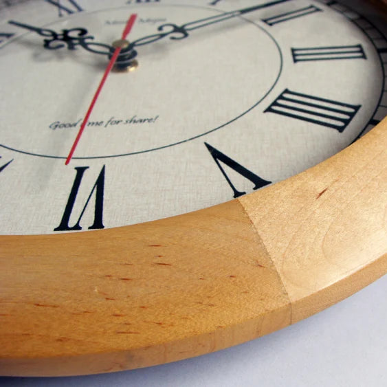 Horloge Murale Vintage Japonaise en Bois Massif, Silencieuse et Épurée – Nozomi