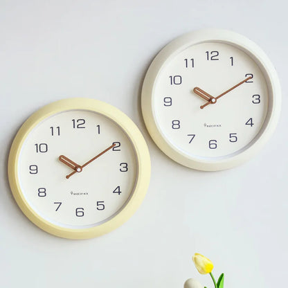 Horloge Murale Moderne Silencieuse Couleur Crème Lisibilité Optimale – Aurevia