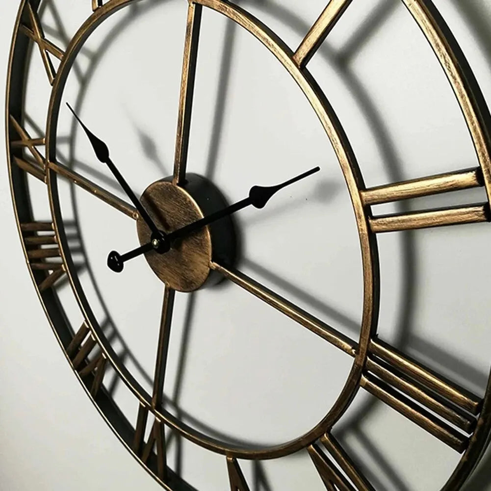 Horloge murale en métal 3D à chiffres romains, grand format et silencieuse – Woklok