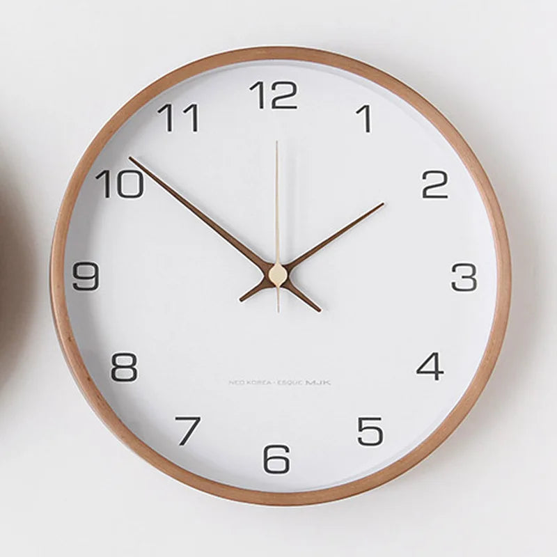 Horloge Murale en Bois Massif Style Nordique, Silencieuse et Naturelle – Auren