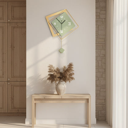 Horloge Murale Design Losange en Métal, Silencieuse et Contemporaine – Rhomba