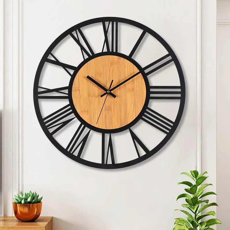 Horloge Murale Design 3D en Métal, Chiffres Romains Silencieuse et Élégante – Roméva