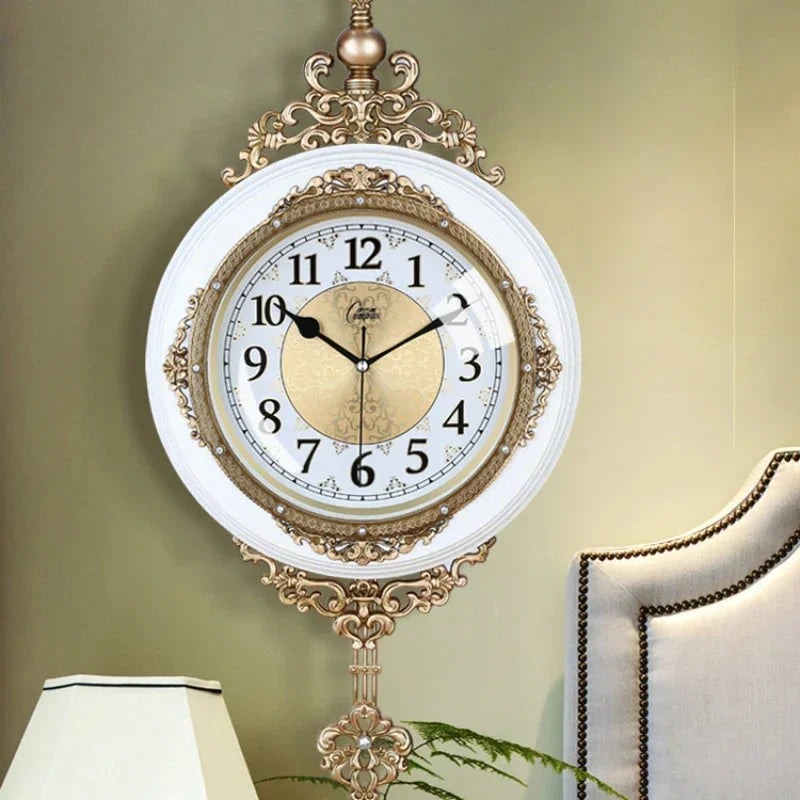 Pendule Murale Vintage Européenne Rétro avec Balancier, Silencieuse et Décorative – Auvedian