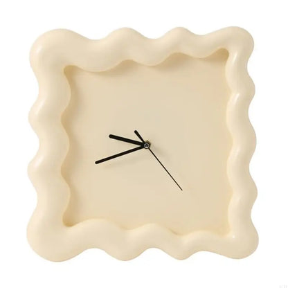Horloge Murale Design Carrée en ABS, Décorative et Silencieuse – Biscara