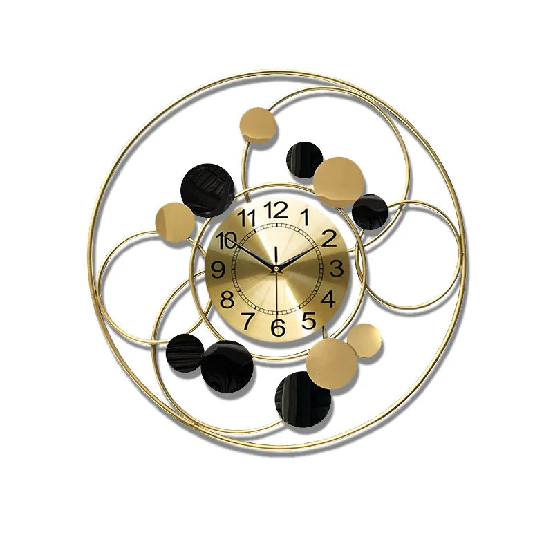Horloge Murale Industrielle Motif Planétaire en Fer Forgé, Silencieuse et Sculpturale – Astréa