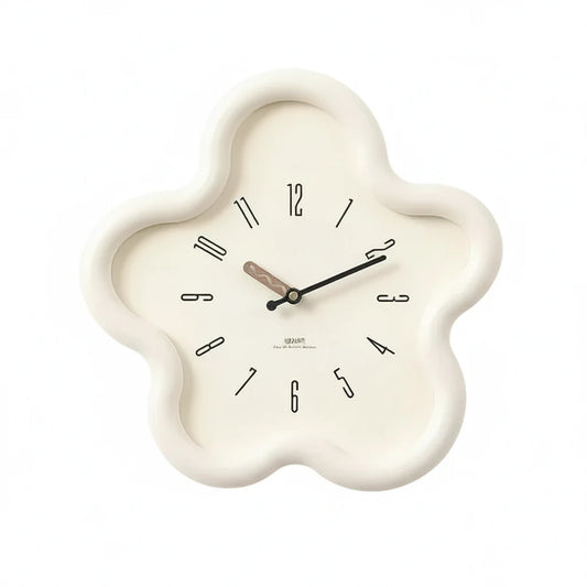 Horloge murale vintage crème au design minimaliste, silencieuse et décorative – Crémora