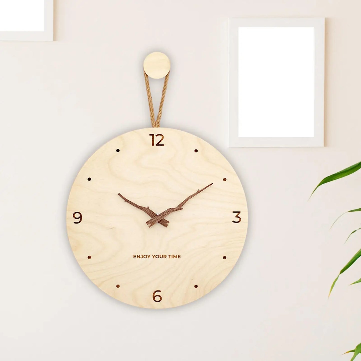 Horloge murale en bois au style nordique, silencieuse et décorative – Lunea