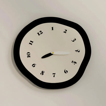 Horloge Murale Design Scandinave en Acrylique, Silencieuse et Analogique – Clasqua